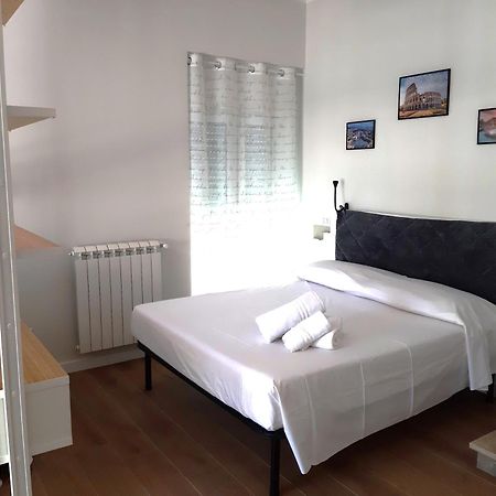 Rebibbia Guest Art Metro B Apartment Рим Екстериор снимка