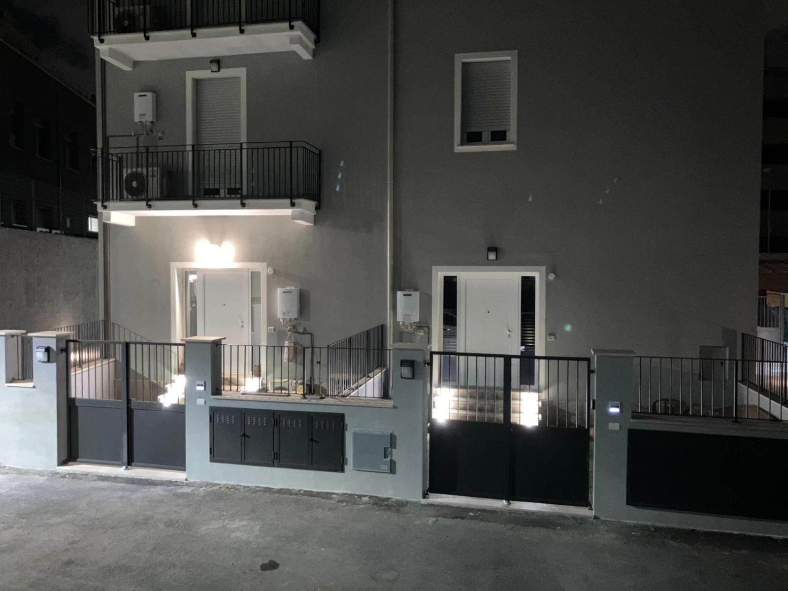 Rebibbia Guest Art Metro B Apartment Рим Екстериор снимка